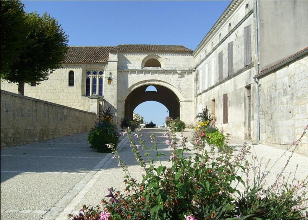 Maison De Campagne Cosy Pons Esterno foto